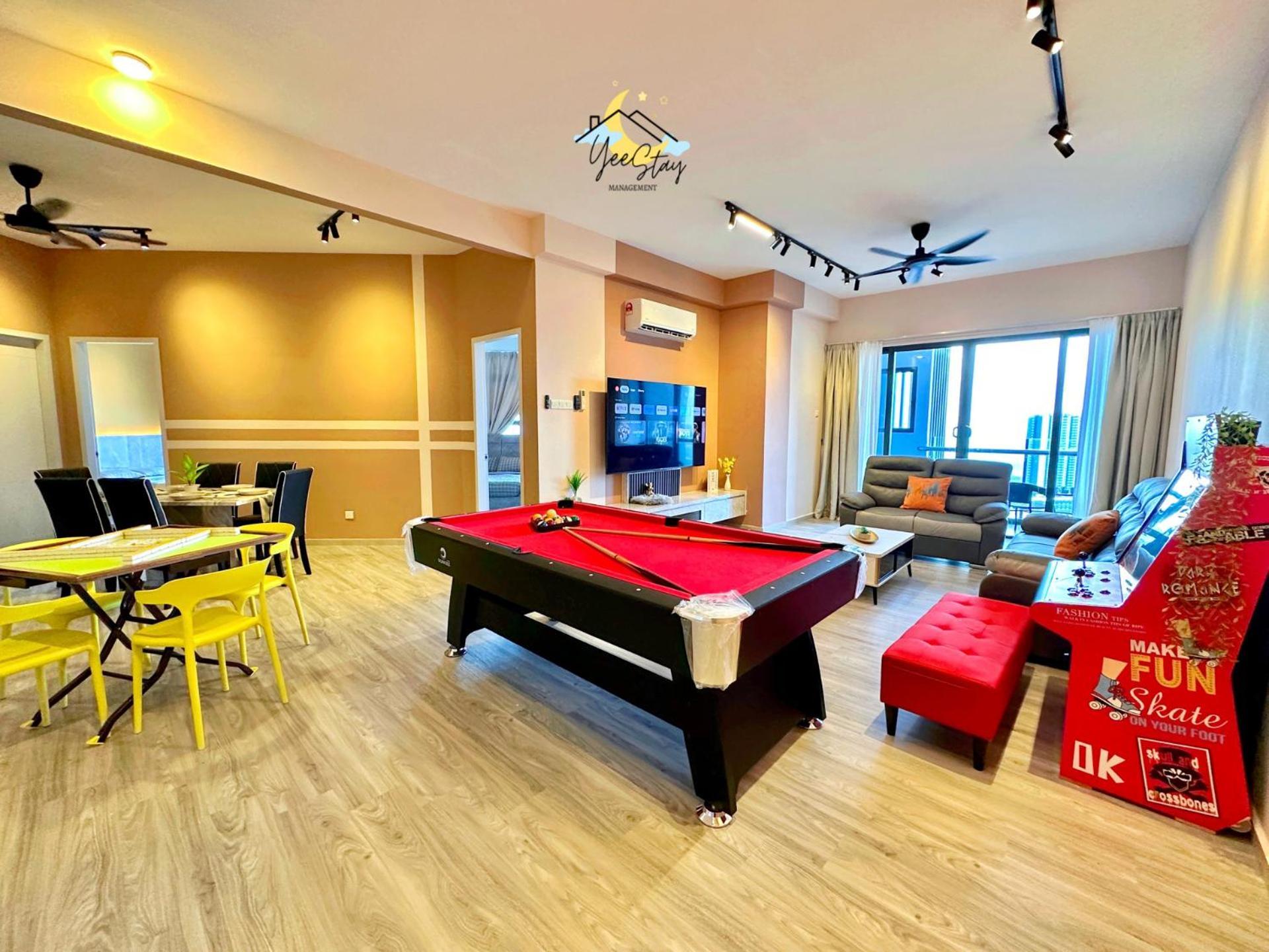 Atlantis 8-12pax/netflix/video Game/5min To Jonker Pangsapuri
