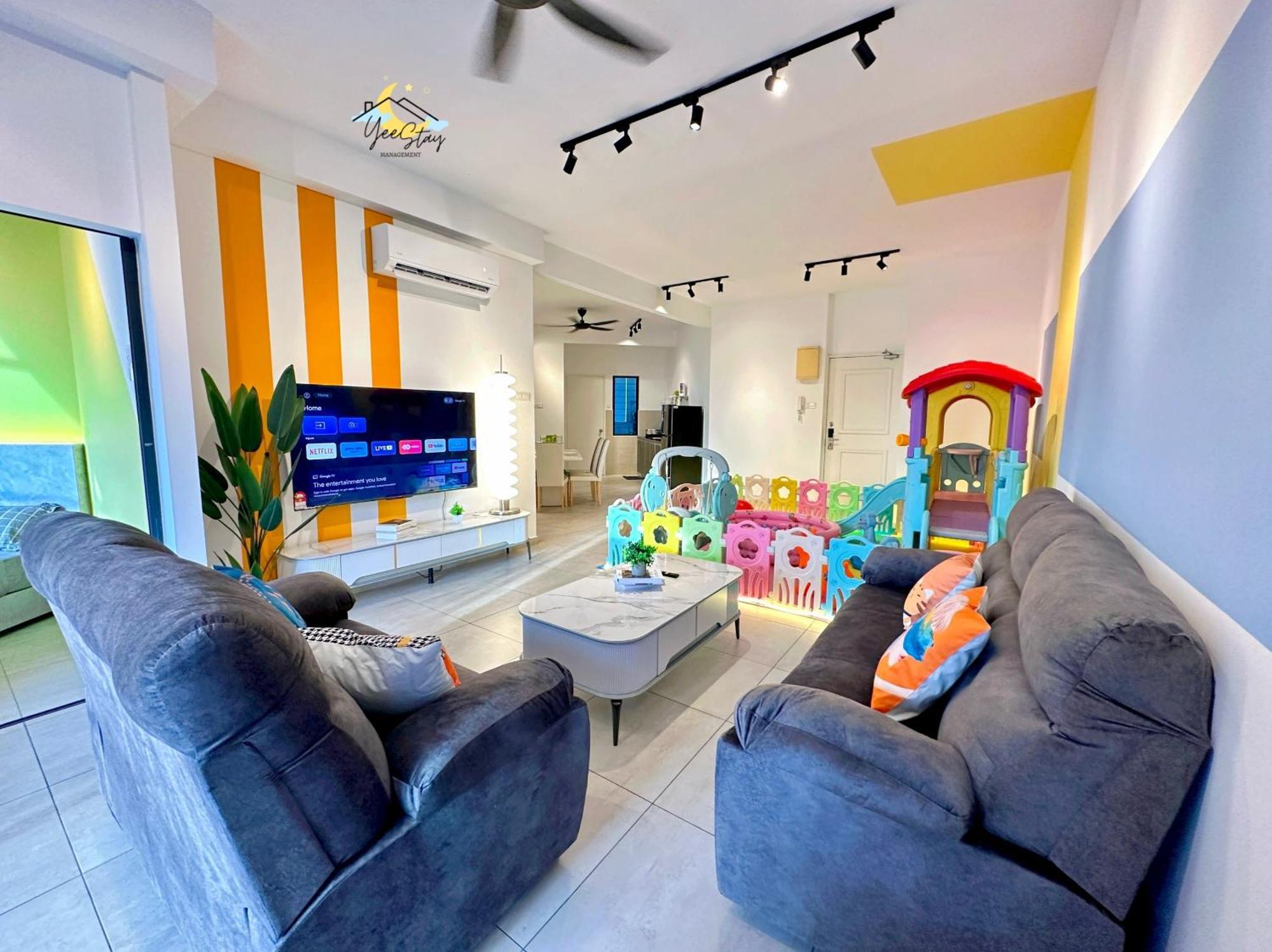 Atlantis 8-12pax/netflix/video Game/5min To Jonker Pangsapuri *