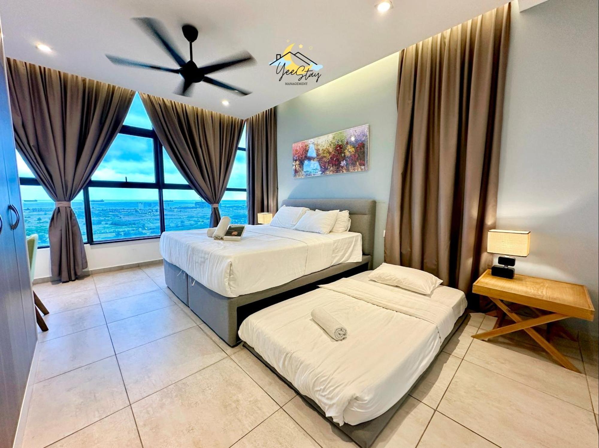 Atlantis 8-12pax/netflix/video Game/5min To Jonker Pangsapuri